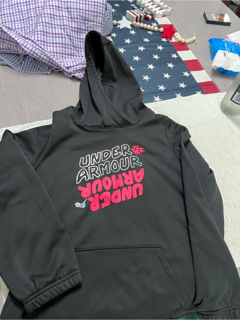 Under Armour Girls Youth Large YLG Black Pink Silver Graphic Pullover Hoodie